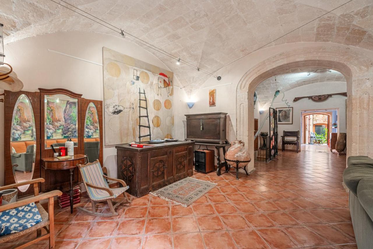 Villa Cas Padri à Llucmajor  Extérieur photo