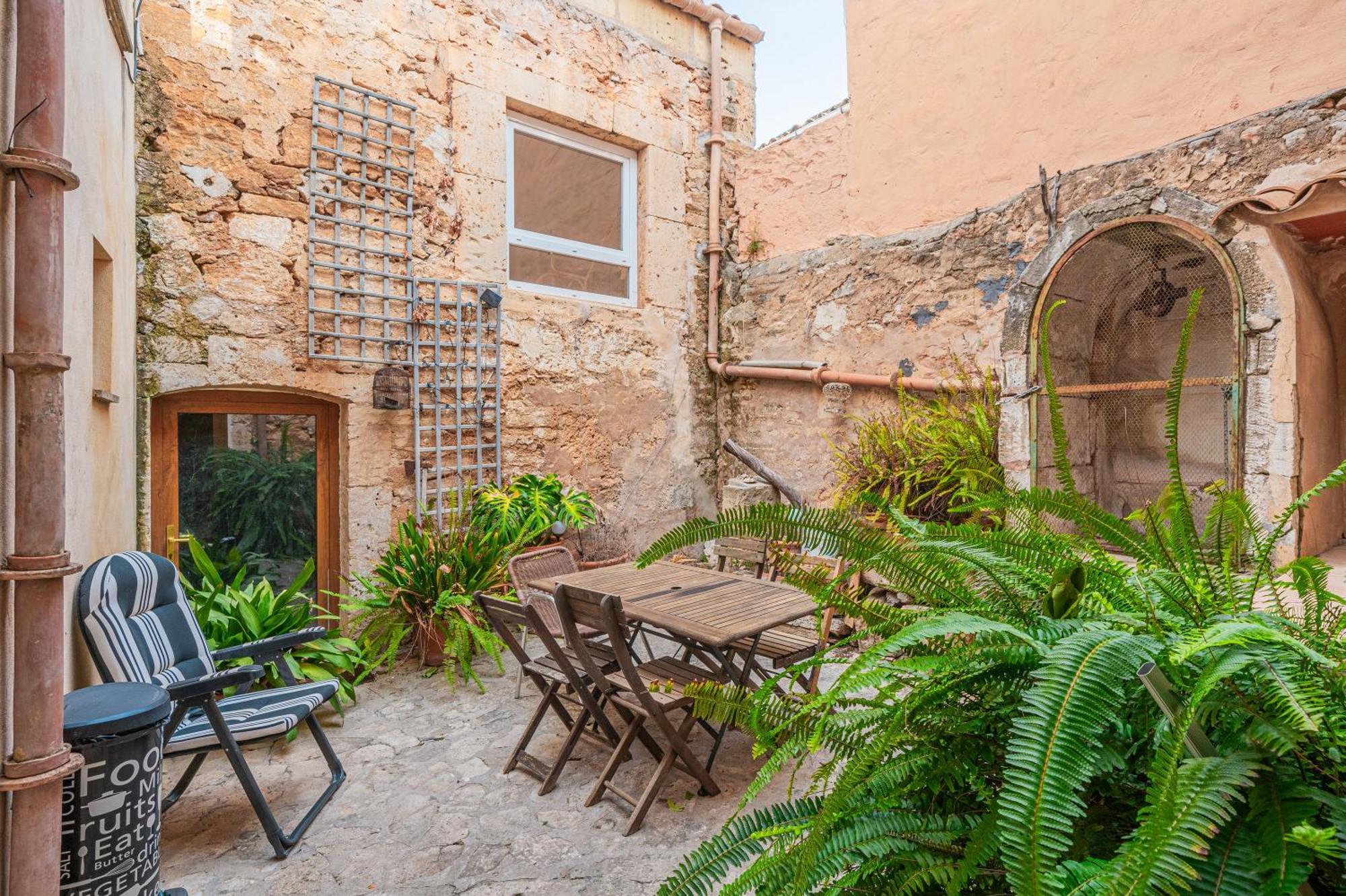 Villa Cas Padri à Llucmajor  Extérieur photo